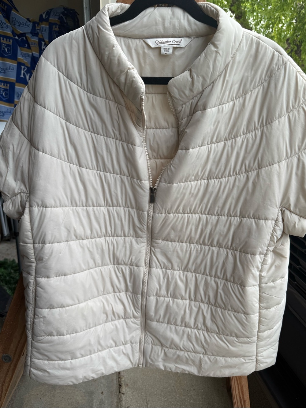 Coldwater Creek Women's Light Cream Short Quilted Puffer Jacket
